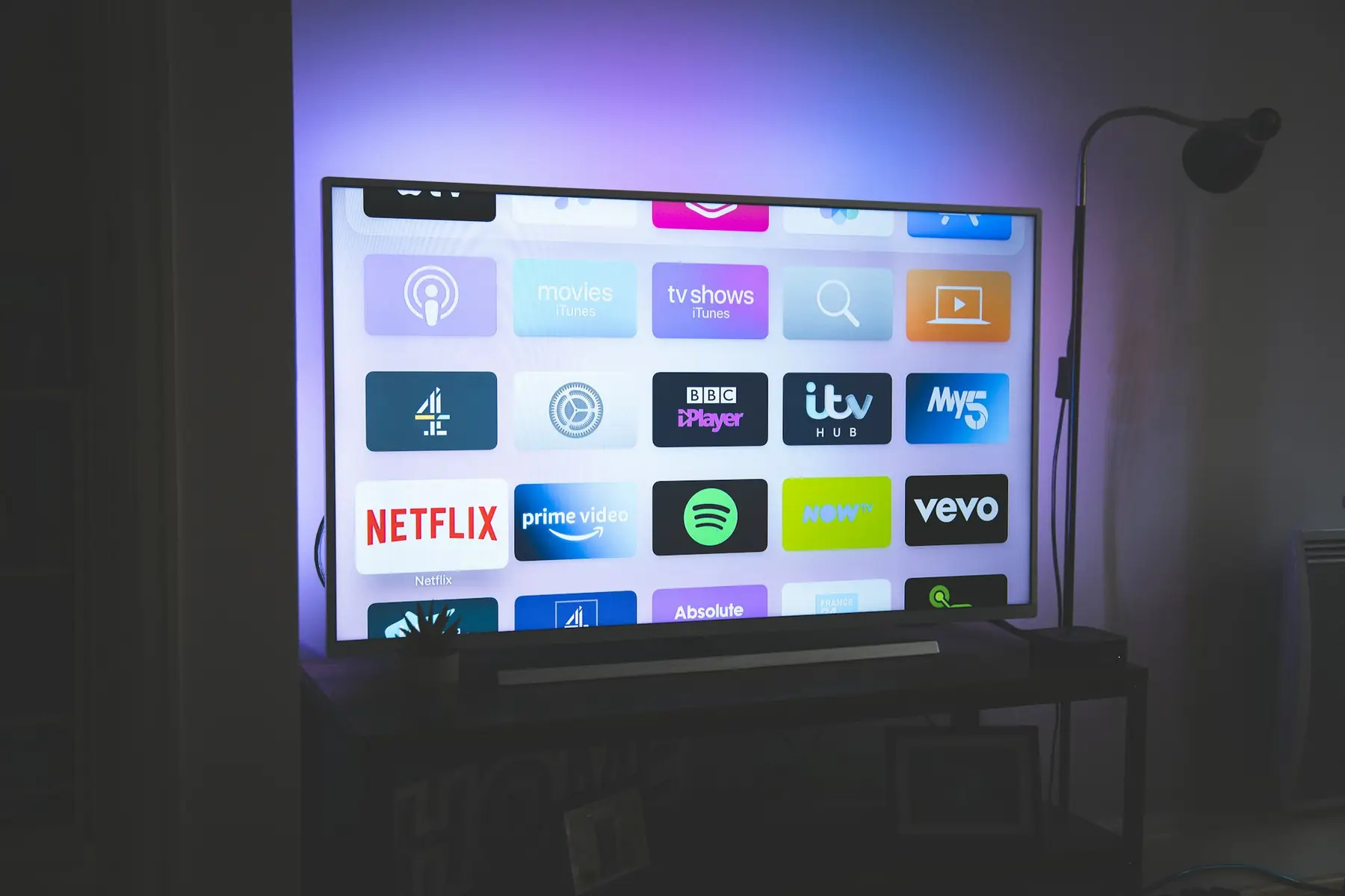 Android TV, boxes & phones ready for IPTV